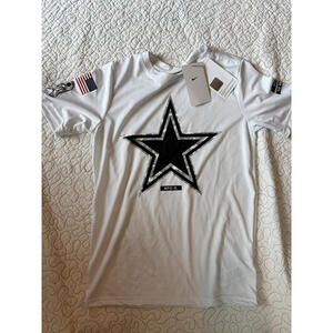 Nike Boy's Dallas Cowboys NFL White Short Sleeve‎ T-Shirt Medium 10/12